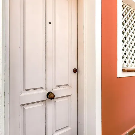 El Veril Del Duque Адехе